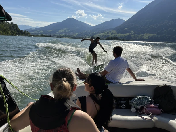 Surfsession.ch Wakesurfen Luzern 6.jpg