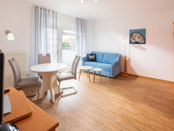 Ferienwohnung Meeresrauschen 2 im Haus Bracht auf Juist (5).jpg