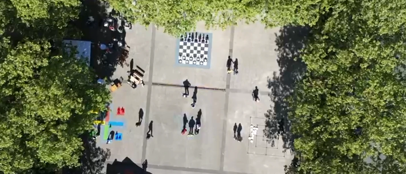 Bild Paul-Craemer-Platz André Vredenburg 10. Mai 2025.png Ansicht von oben des Paul-Craemer-Platzes