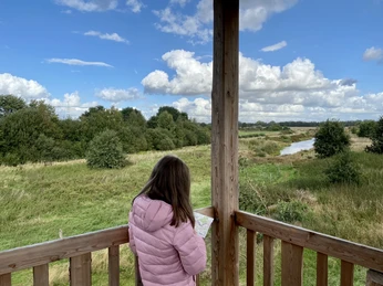 Kapellenmoorgraben, Niederlangen – Ausflug zum Aussichtsturm & Informationshütte ©Naturpark Moor-Veenland (7).jpeg