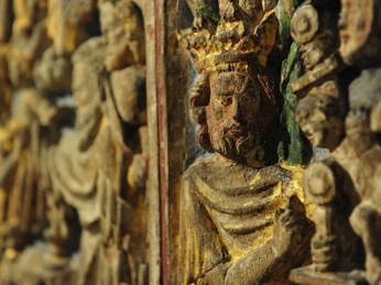 Kloster St. Marienberg - Detail Altaraufsatz