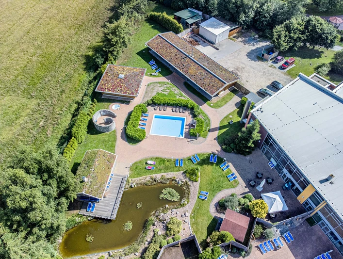 Saunalandschaft Moor-Therme.jpg