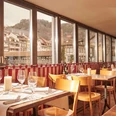 ristorante-waisenhaus-speisesaal-aussicht-thun.jpg