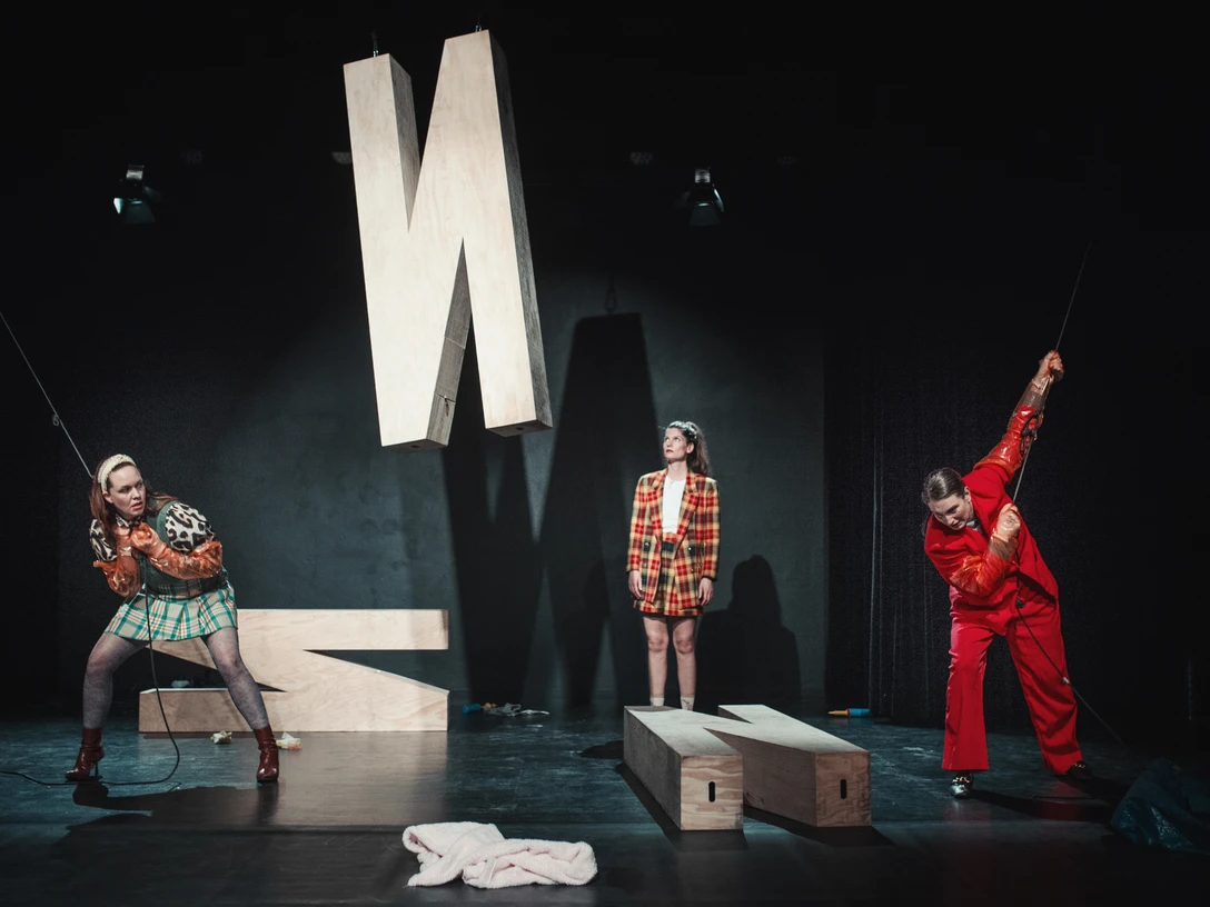 Nora Dominik Wunderli