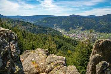 Ausblick von den Felsen am Rockert