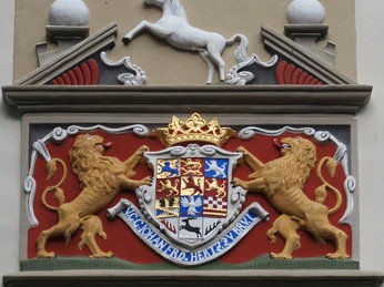 Wappentafel am Schloss Herzberg Wappentafel am Schloss Herzberg