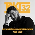 Der Rapper Takt32 posiert mit nachdenklichem Blick, Hand am Kopf, Promo für seine Tour 2026.