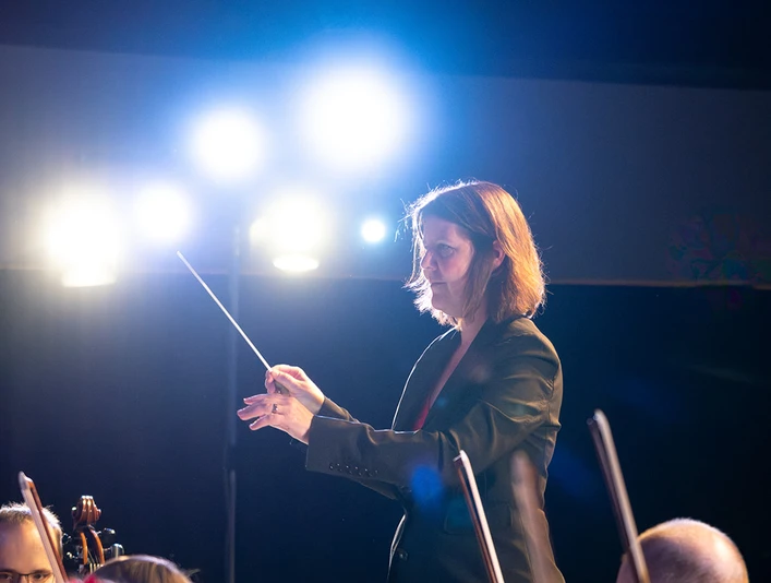 Wood and Metal Connection 020