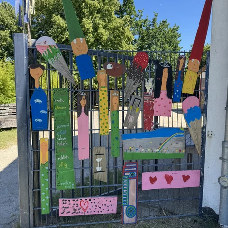 Eingang Aktivspielplatz.JPG