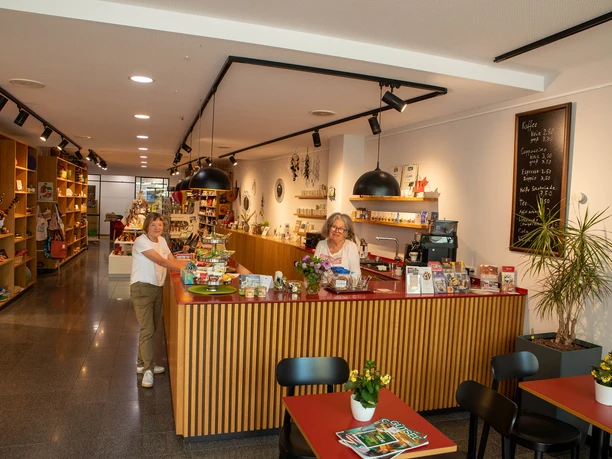 Weltladen Verkaufstheke Verkaufstheke im Weltladen Gütersloh