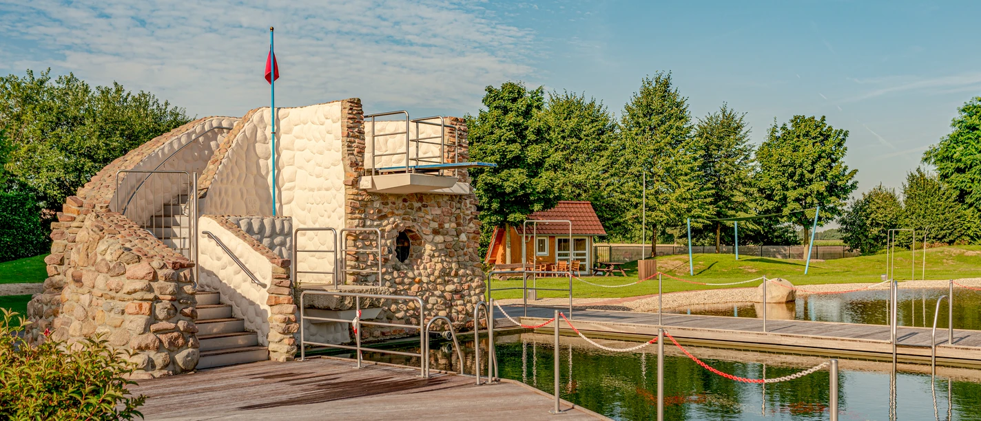 von Roland Perian - Juni 2024 - Naturbad Vörden.jpg