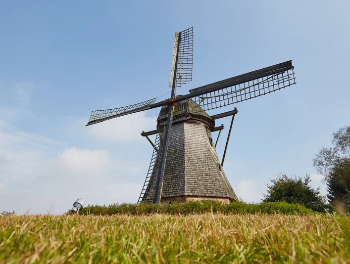 Hilter Mühle bei Lathen – Radfahrer auf dem Hilter Berg ©Naturpark Hümmling (53).jpg