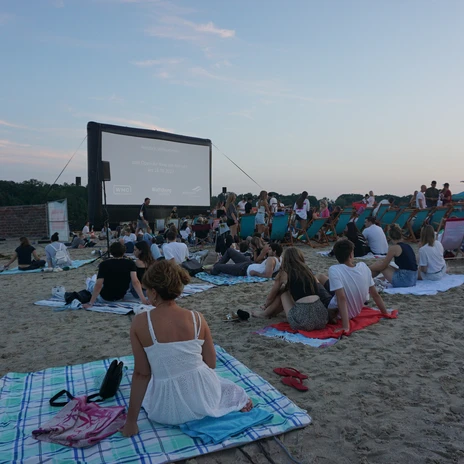Strandkino_Allersee_CC0.jpg