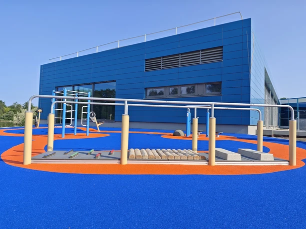 Fitnessparcours Blick auf den Fitnessparcours im Lausitzbad Hoyerswerda