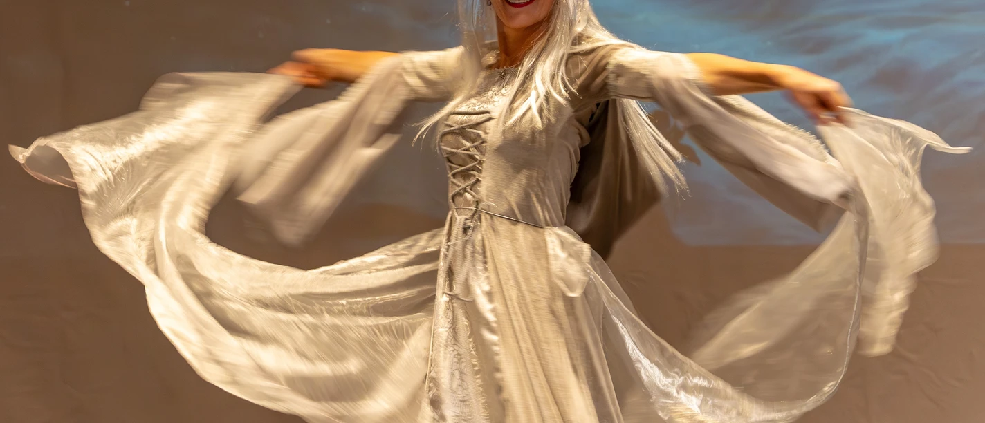 Frau Holle tanzt