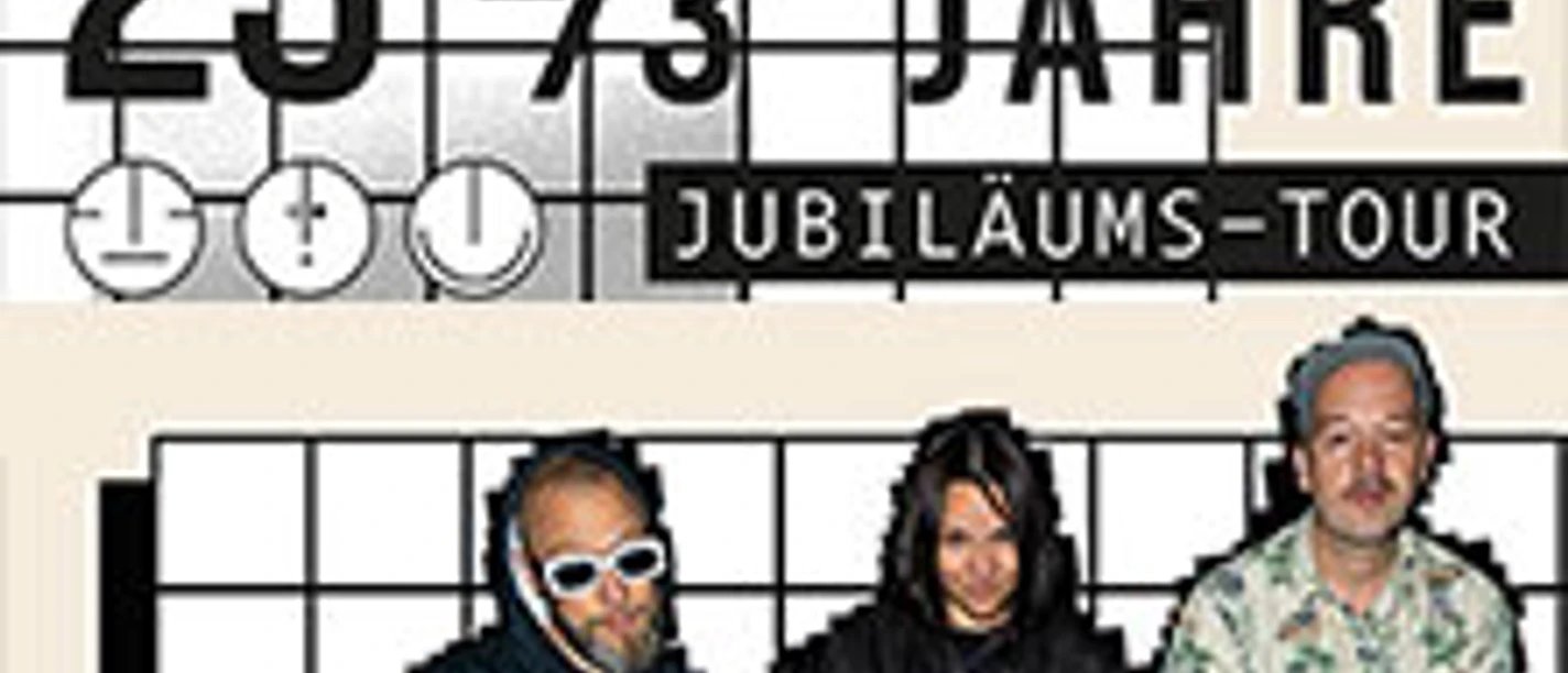 Promobild der Band Grossstadtgeflüster vor einem rasterartigen Hintergrund zur Jubiläumstour.