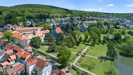 Philippsthal Schloss mit Schlosspark