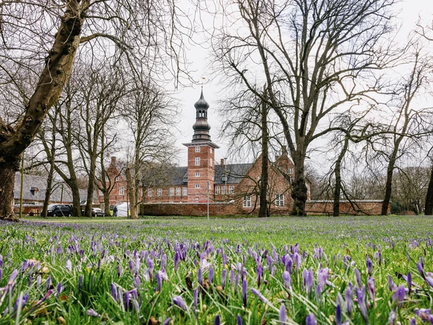 Schloss vor Husum mit Schlosspark
