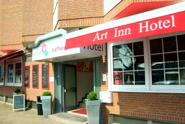 Art_Inn_Hotel_Dinslaken_Fassade