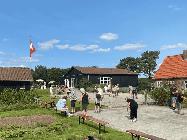 Stampenborg sort hus GDK-billeder 1024x576
