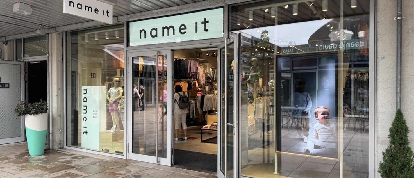 Außenansicht NAME IT Outlet Shop