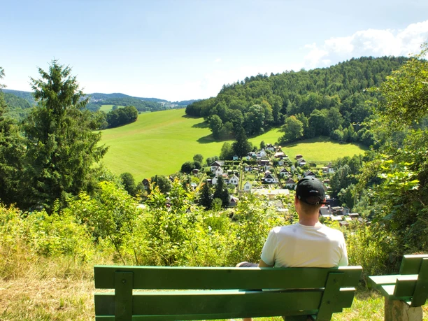 über der Kleingartenanlage im Griesetal
