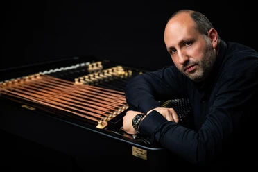 Jeno Lisztes, Cimbalom