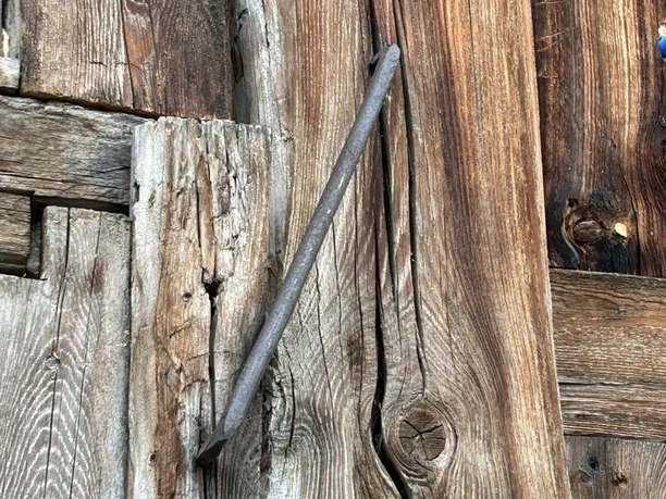 Bundhacken in Holz
