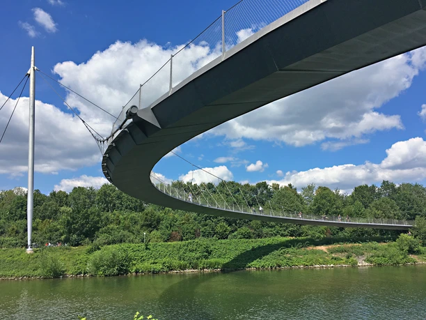 Urbaner Gravelride _ Grimberger Sichel _ Foto Jochen Schlutius.JPG Die Brücke Grimberger Sichel in Gelsenkirchen