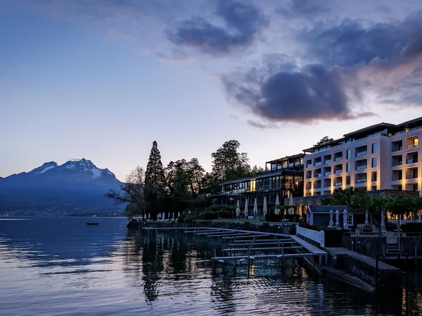 Holidays with a lake view