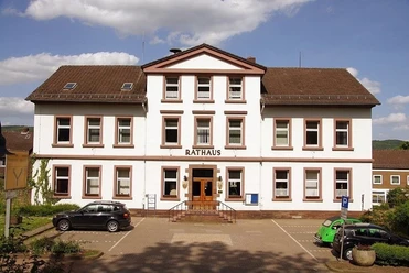 Rathaus mit Touristinformation in Eschershausen Rathaus mit Touristinformation in Eschershausen