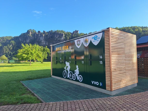 Fahrradgarage Kurort Rathen Fahrradgarage in Kurort Rathen - ideal für das sichere Parken für eine Wanderung zur Bastei