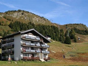 Aussenansicht Sommer