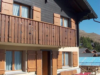 Aussenansicht Sommer