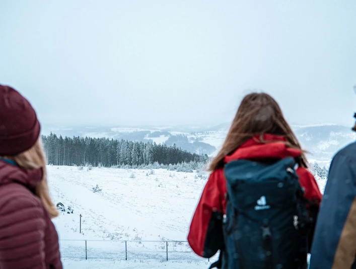 Wandergruppe beim Winterwandern Wandergruppe beim Winterwandern
