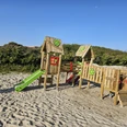 Spielplatz auf Juist für Kleinkinder.JPG Spielplatz auf Juist für Kleinkinder