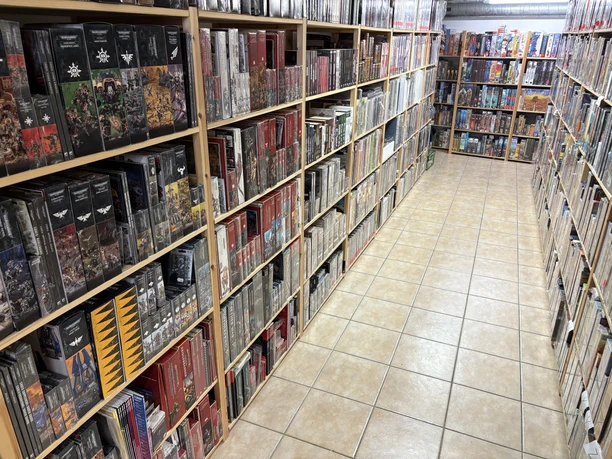 Shelves full of tabeltops in the Brave New World store Shelves full of tabeltops in the Brave New World store