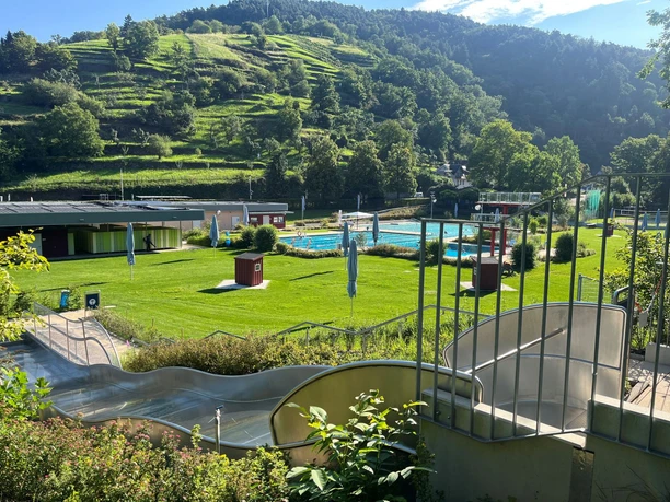 Bühlot-Bad mit Rutsche