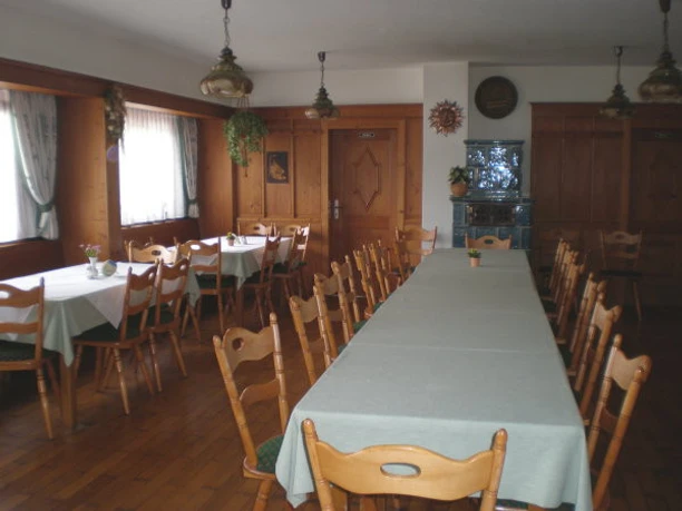 Im gemütlichen Gastraum