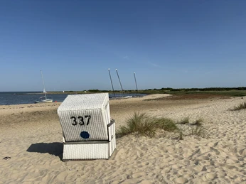 Strandkorb am Oststrand in Munkmarsch