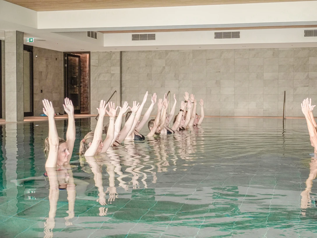 Aquayoga-Kurs_ThalassoMeeresSpa.jpg