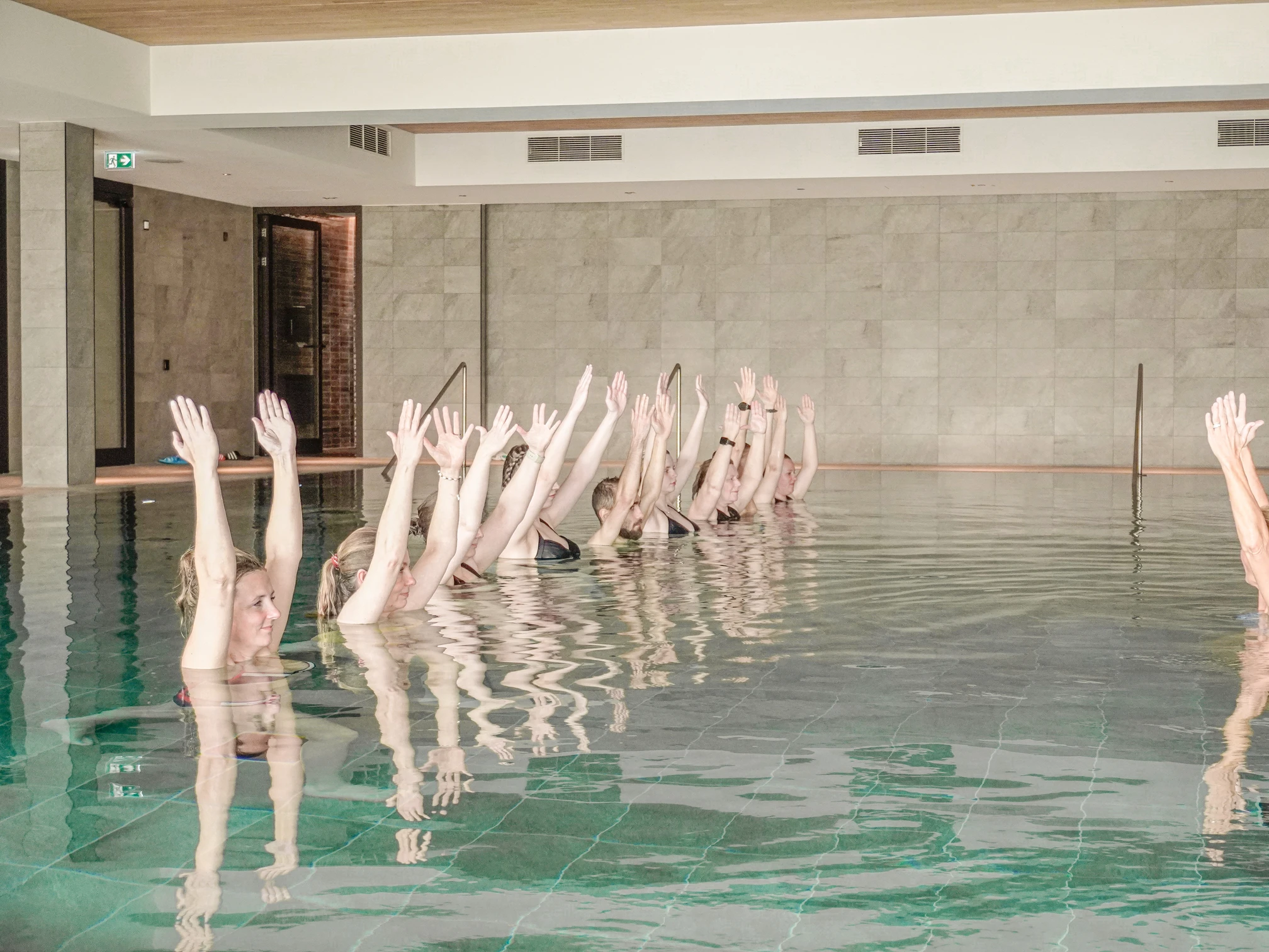 Aquayoga-Kurs_ThalassoMeeresSpa.jpg