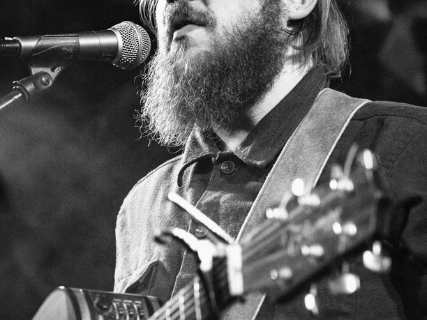 The Lake and the Wolf_C_Herbert Ahnen.jpg