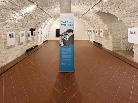 Ausstellung Capa_1_Holger Siegfried.jpg