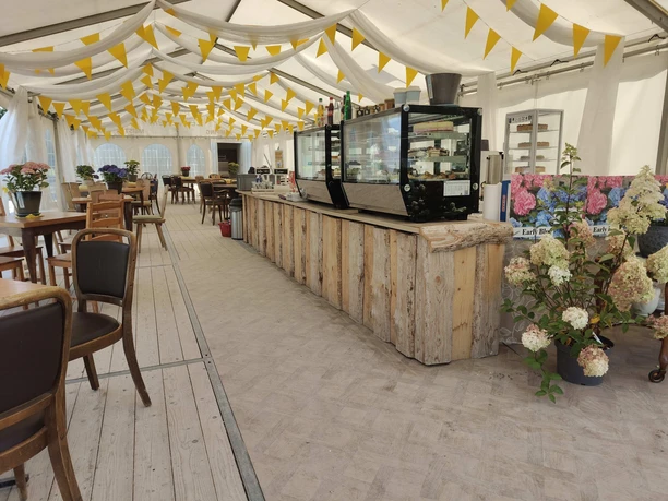 Hortensienpark_Cafe1_kl