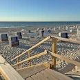 Strandtreppe am Strand Nordhedig