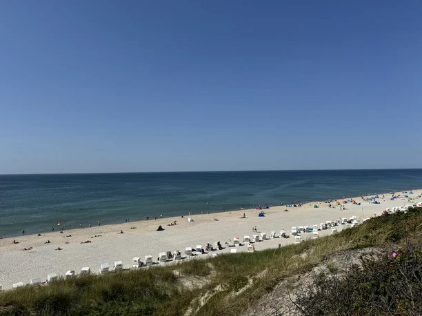 Übergang Nordseeklinik rechts
