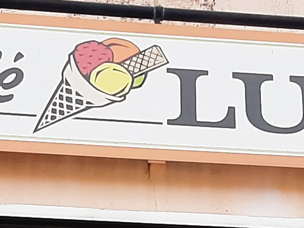 Lucia 1