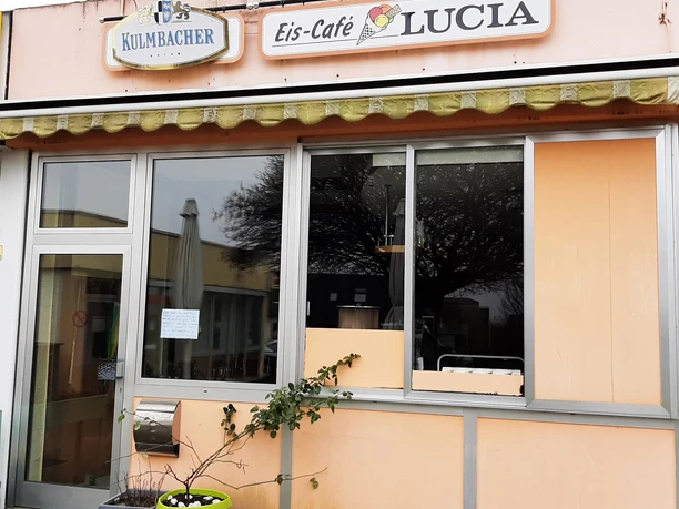 Lucia 2