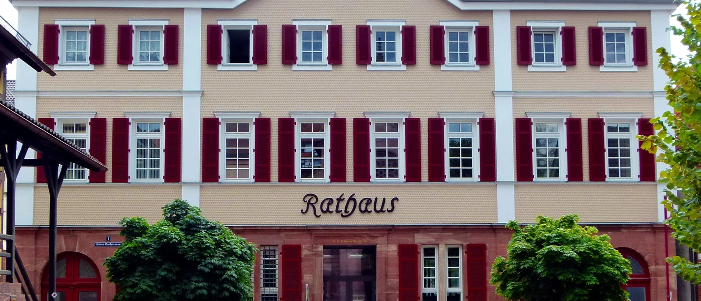 Rathaus Loffenau